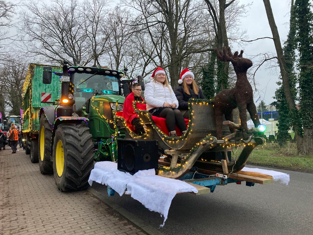 Weihnachtsparade, FC Deetz