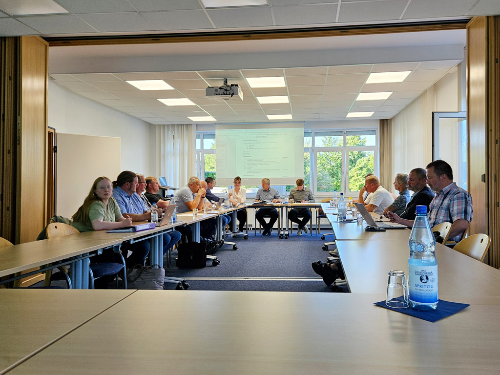 Sondersitzung, Gemeindevertretung Kloster Lehnin, Gymnasialzug